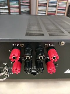 NAD 304 Stereo Integrated Amplifier - 3 MONTHS WARRANTY (WeBuyHifi)