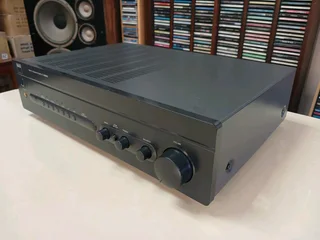 NAD C 320BEE Stereo Integrated Amplifier - 3 MONTHS WARRANTY (WeBuyHifi)