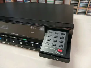 Philips CD650 Compact Disc Player - 3 MONTHS WARRANTY (WeBuyHifi)