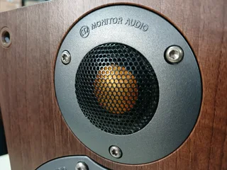 CLEANEST IN SA! Monitor Audio Bronze BR2 Loudspeakers - 3 MONTHS WARRANTY (WeBuyHifi)