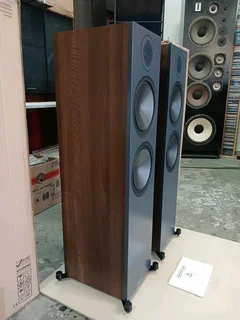 LIKE NEW! Monitor Audio Bronze 500 Loudspeakers - 3 MONTHS WARRANTY (WeBuyHifi)