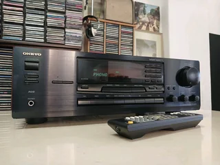LIKE NEW! Onkyo TX-8522 Stereo Receiver - 3 MONTHS WARRANTY (WeBuyHifi)