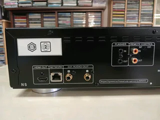LIKE NEW Marantz UD5007 Super Audio CD/Blue-Ray Disc Player - 3 MONTHS WARRANTY (WeBuyHifi)