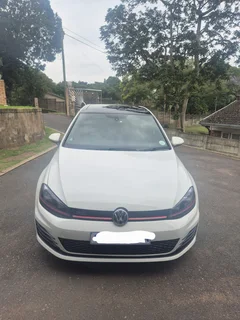 2014 Volkswagen Golf Hatchback