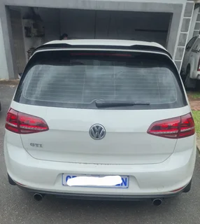 2014 Volkswagen Golf Hatchback