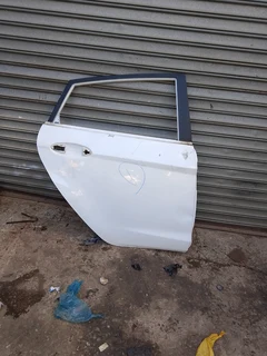 Ford Fiesta Door L/R