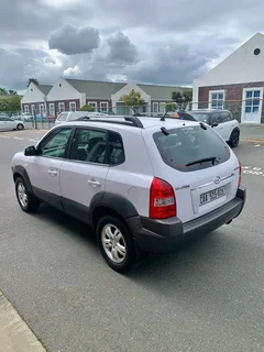 HYUNDAI TUCSON 2007, RUNNING DAILY, LICENSED TILL 31/05/2026