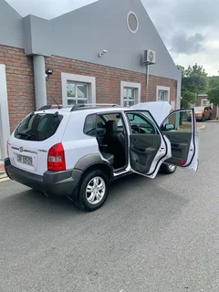 HYUNDAI TUCSON 2007, RUNNING DAILY, LICENSED TILL 31/05/2026