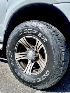 NISSAN HARDBODY 2003, 4x4 RUNNING DAILY, LICENSED TILL 31/07/2026