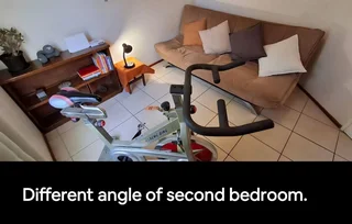 Well-Appointed 2BR Apartment Near Mediclinic &amp; Supermarkets: 073 685 8839