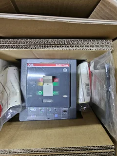 ABB Tmax T5 N400 320A circuit breaker