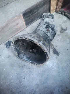 Toyota  Hilux gearbox, 5 speed