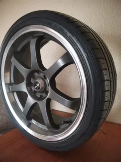 Grey,  17&#39;s full set of mags