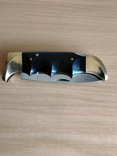 KERSHAW 1050 KNIFE.. BRAND NEW !!