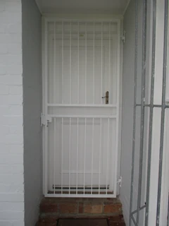 Steel Palisade  Fencing, Gates, Automation, burglar bars, security gates, balustrading