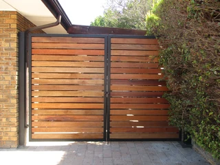 Steel Palisade  Fencing, Gates, Automation, burglar bars, security gates, balustrading