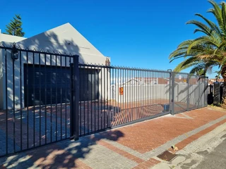 Palisade and Boundary Fencing, Driveway gates, Steel manufacturing, Automation, Security Gates