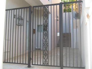 Palisade and Boundary Fencing, Driveway gates, Steel manufacturing, Automation, Security Gates