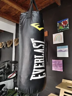 Everlast Large Black/White Punch Bag