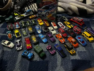 Hot wheels cars and tracks