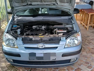 Headlight cleaning service