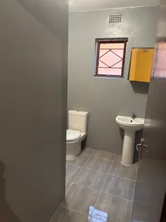 Spacious Apartment for Rent-Brookdale Phoenix