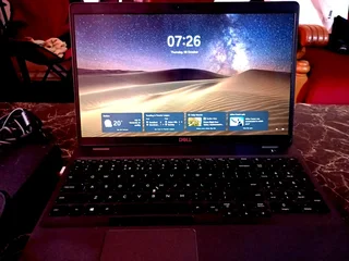 Dell latitude 5500 business laptop (Refurbished)