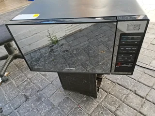 Microwave /griller