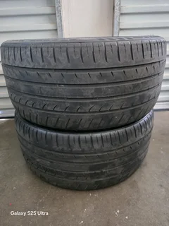 2 × Black hawk 255/35/19 around 45 or more percent