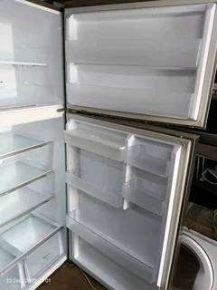 Samsung 629L silver/Grey Fridge/Freezer  with water dispenser Good condition Working  percent*R6999