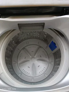 16 kg Whirlpool top loader washing machine Working 100%Good condition *R3999*078 537 0542