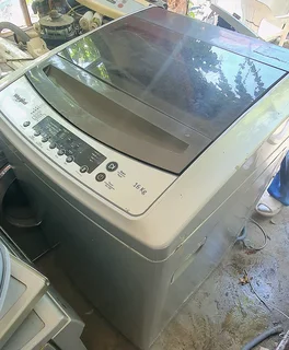 We buy working and non working fridges, freezers, washing machines, dishwashers, tumbledriers