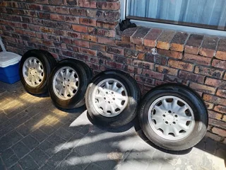 Mercedes Original mags with New tyres