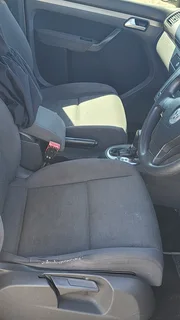 Volkswagen Touran 1.9TDI Automatic