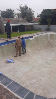 Another refurbished pool in fibreglass by Highway Pools for a happy customer!