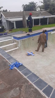 Another refurbished pool in fibreglass by Highway Pools for a happy customer!