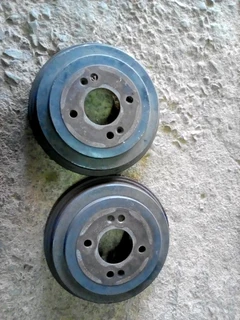 Various Hyundai or kia parts available only wats in pic