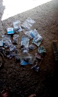 Various Hyundai or kia parts available only wats in pic