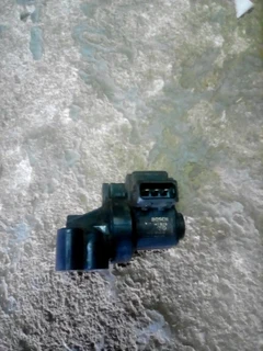 Hyundai or kia parts available only wats in pic