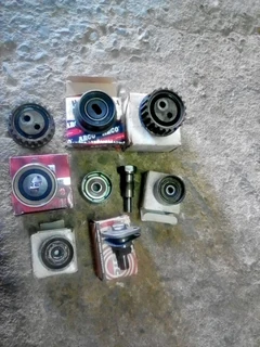 Hyundai or kia parts available only wats in pic