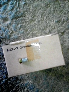 Hyundai or kia parts available only wats in pic