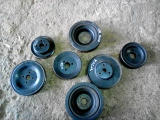 Hyundai or kia parts available only wats in pic contact for price