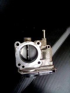 Various Toyota Corolla prof or quest or rav4 or arvis parts available only wats in pic