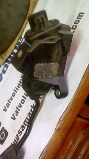 Toyota Corolla professional or quest or rav4 or arvis parts available only wats in pic