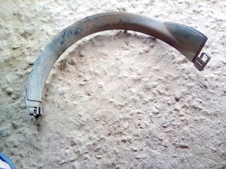 Ford ranger t6 or Mazda bt50 parts available only wats in pic