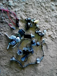 Various old school Ford parts available only wats in pic