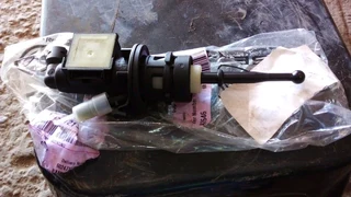 Vw golf 5 6 or caddy tdi or Audi clutch master cylinder original make only wats in pictures 1850rand