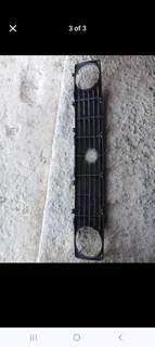 Vw fox or caddy bakkie front grill n emblem available only wats in pictures original make 1000rand c