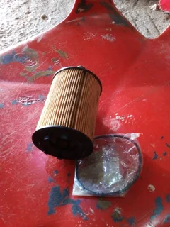 Vw golf 5 or jeeta 5 tdi or polo tdi oil filter GUD make 250rand contact 0835730435