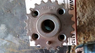 Vw or audi or seat tdi crankshaft gear or sprocket available only wats in pictures frm agents new 11